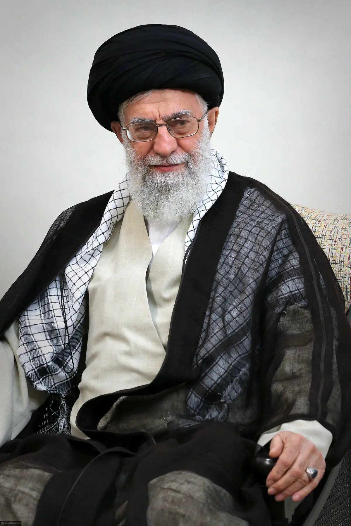 فیلم عزادارای زنان یاسوجی در سوگ حضرت آیت‌الله خامنه‌ای