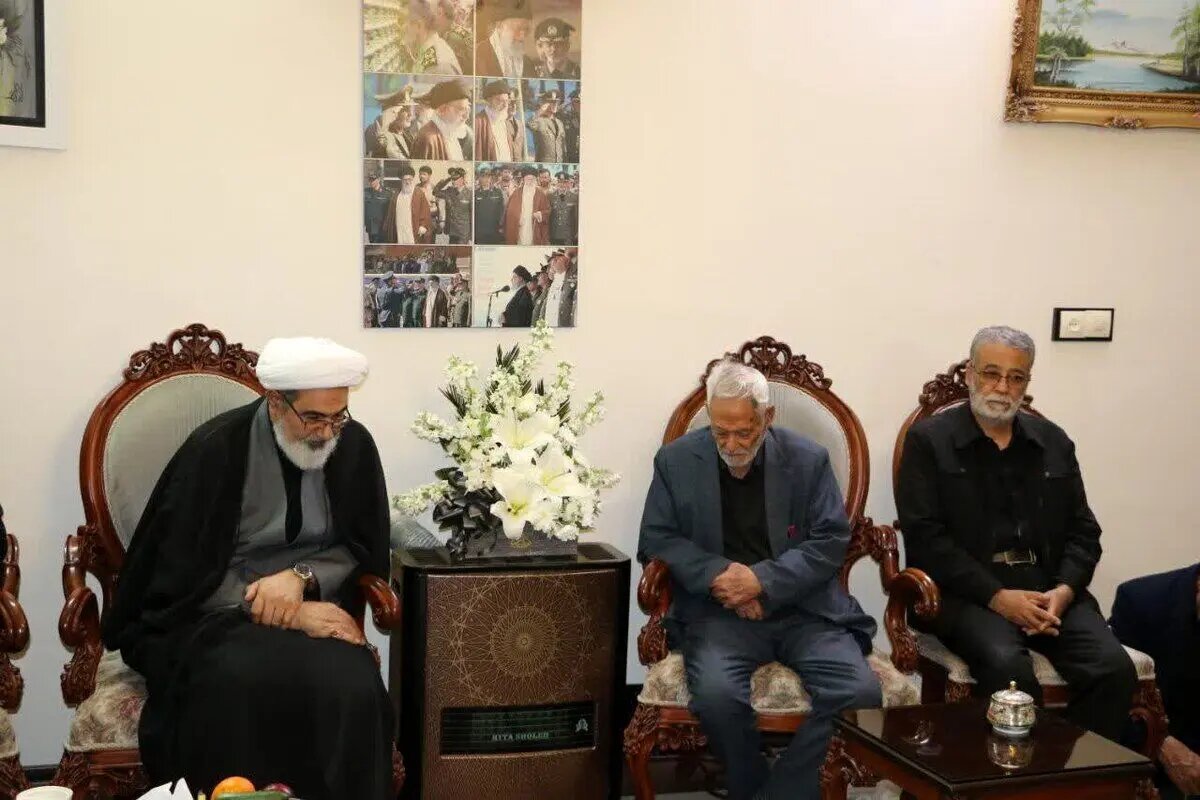 دیدار رئیس سازمان قضایی نیرو‌های مسلح کل کشور با پدر سپهبد شهید سیدعبدالرحیم موسوی