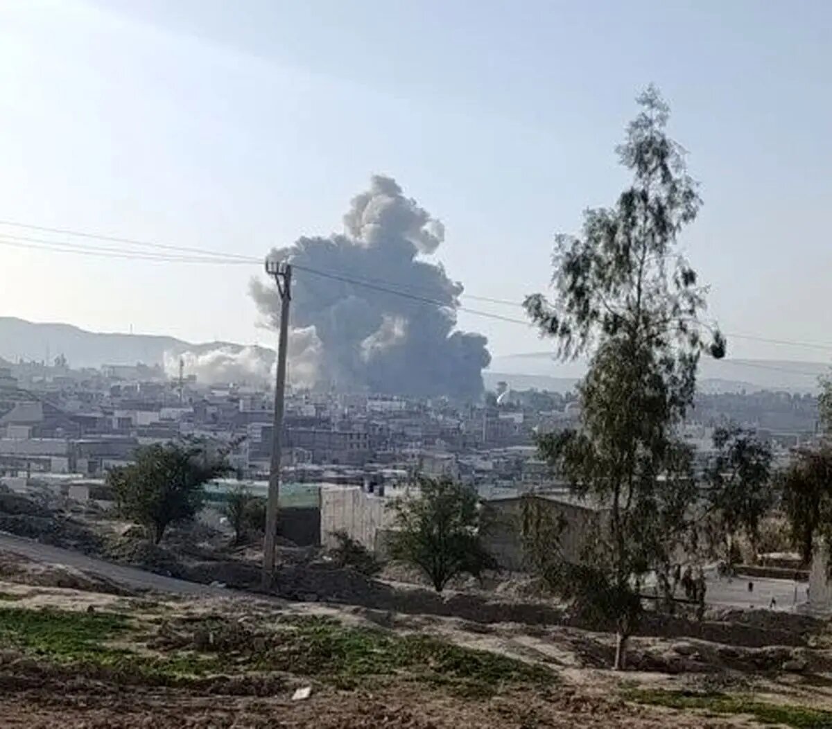 حمله دشمن به چهار شهرستان اصفهان در بامداد امروز/ وارد آمدن خسارات به منازل مسکونی و خودروهای مردم