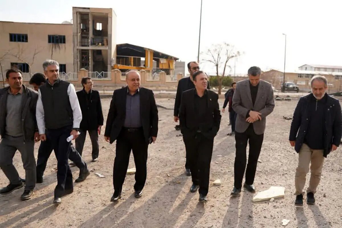 بازدید استاندار قزوین از مناطق آسیب دیده حمله آمریکایی-صهیونیستی