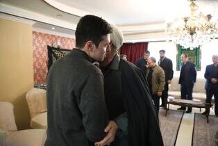 نماینده ولی‌فقیه در استان و استاندار سمنان با خانواده شهید «شایان تبریزی امجد» دیدار کردند+ تصاویر