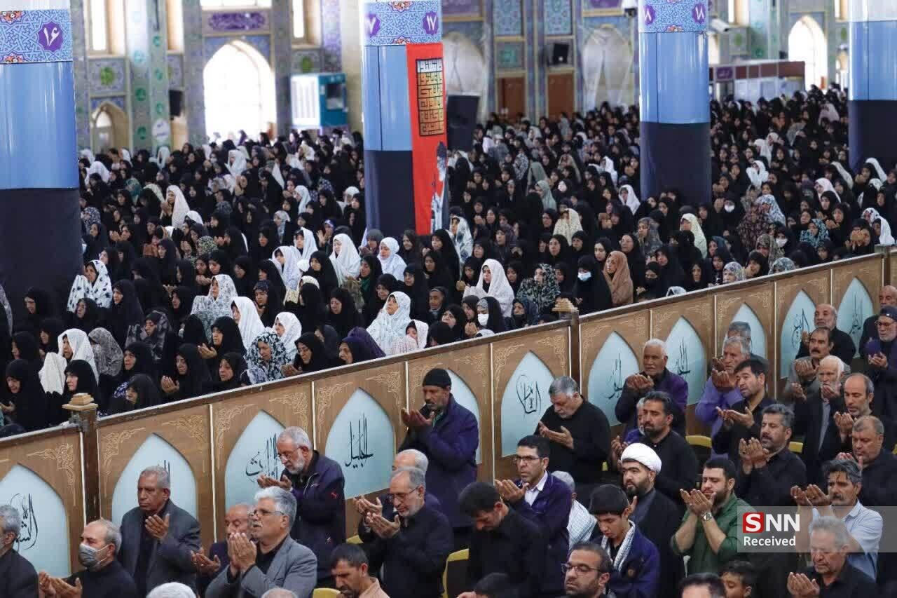 امام جمعه کرمان: درود بر مردم فداکار و تاریخ ساز ایران که مدال افتخار شکست استکبار جهانی را بر گردن دارند