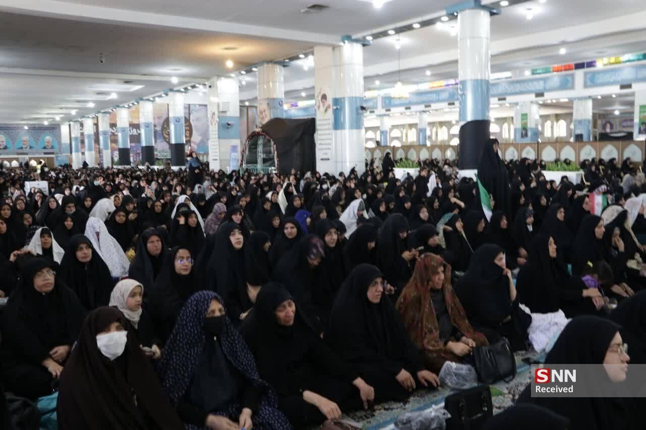 امام جمعه کرمان: درود بر مردم فداکار و تاریخ ساز ایران که مدال افتخار شکست استکبار جهانی را بر گردن دارند