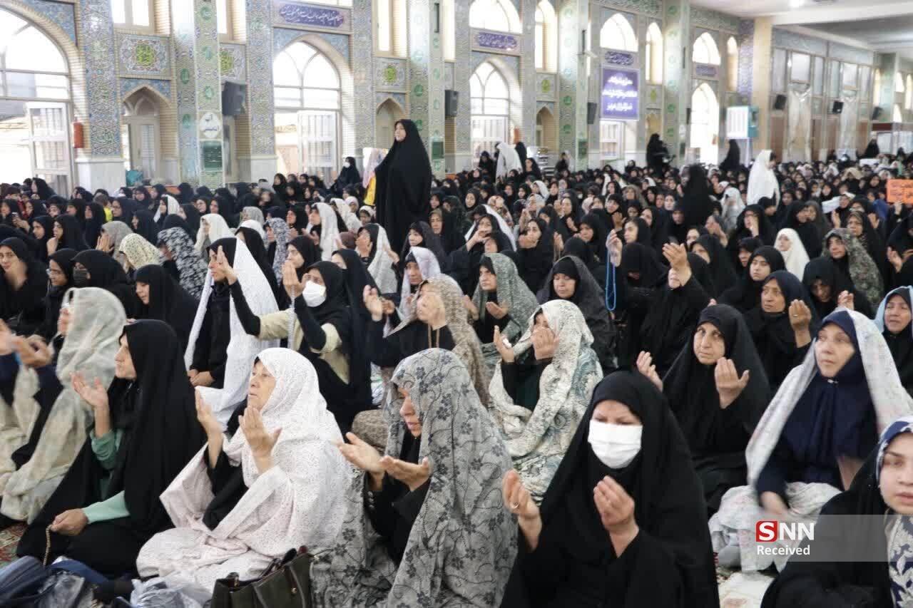 امام جمعه کرمان: درود بر مردم فداکار و تاریخ ساز ایران که مدال افتخار شکست استکبار جهانی را بر گردن دارند