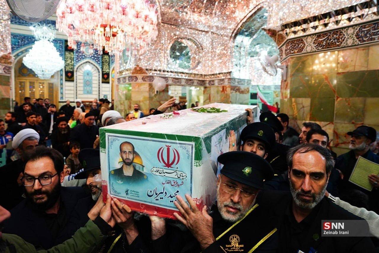 تشییع پیکر دو شهید تجاوزات آمریکایی-صهیونی در قم + عکس