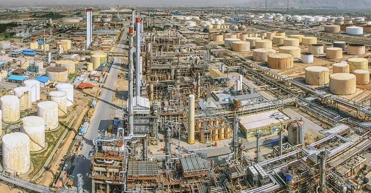 حمله به پالایشگاه تهران تکذیب شد/ تاسیسات پالایشگاه در مدارند