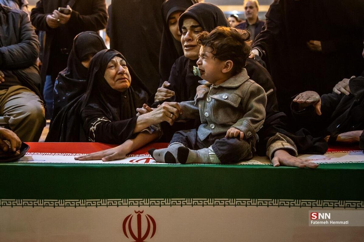 سناتور آمریکایی: کشتار جمعی کودکان جنایت جنگی است