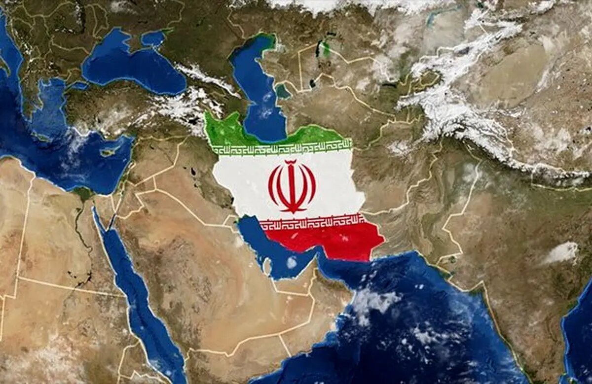 کشورهای همسایه از پیشنهاد ائتلاف علیه ایران استقبال نکردهاند/ هیچ چشمداشتی به منابع، خاک و سرزمین کشورهای منطقه نداریم