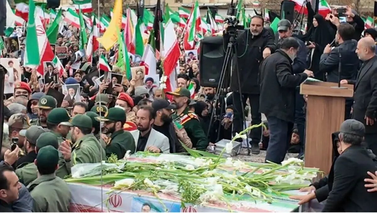 آیین تشییع پیکر ۳ شهید نخبه همدان برگزار شد
