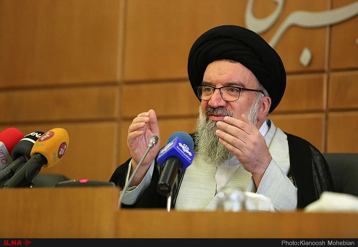جزئیات جلسه رأیگیری خبرگان رهبری/ در مجلس خبرگان گفتم اگر ما آیتالله خامنهای را انتخاب کنیم ترامپ میگوید «بیچاره شدم»