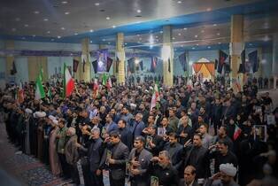 حضور حماسی و بیعت مردم سیستان در مصلی المهدی زابل با سومین رهبر انقلاب اسلامی