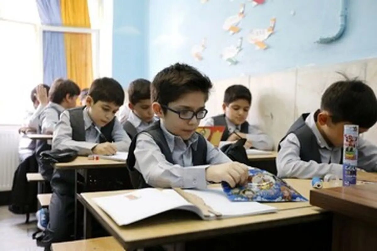سلامت روحی و جسمی دانش‌آموزان و خانواده‌ها؛ مهمترین مأموریت امروز