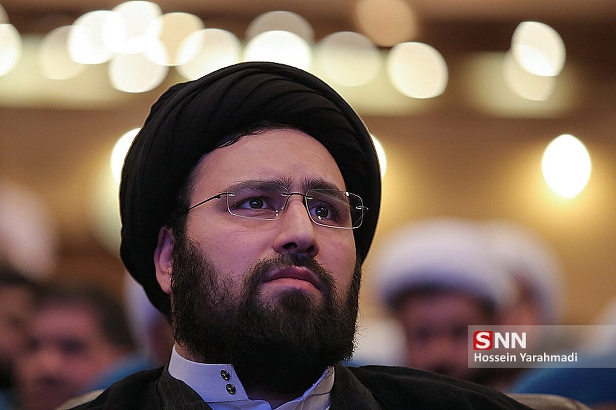 سید علی خمینی خطاب به رهبر انقلاب: پیام روشن انتخاب شما این است که ایران راه رهبر شهید را ادامه خواهد داد