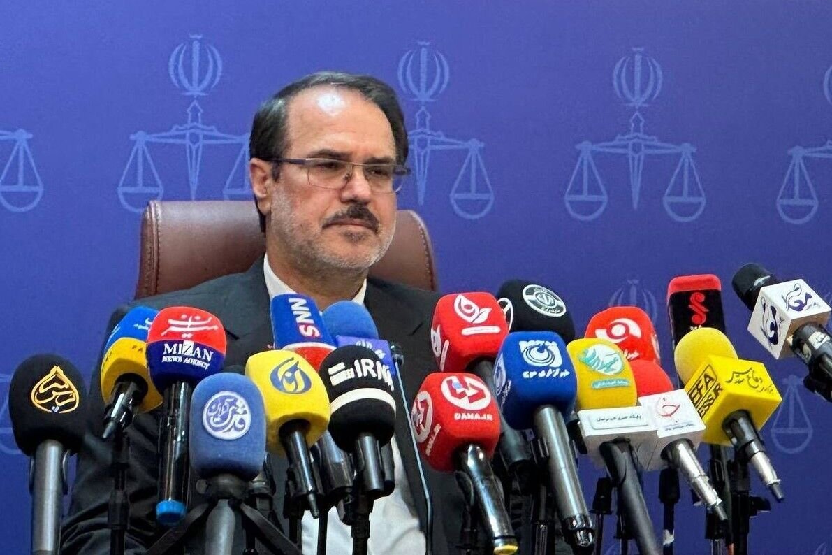 رئیس سازمان بازرسی بر ضرورت بازدید‌های میدانی مداوم از عملکرد دستگاه‌ها تاکید کرد