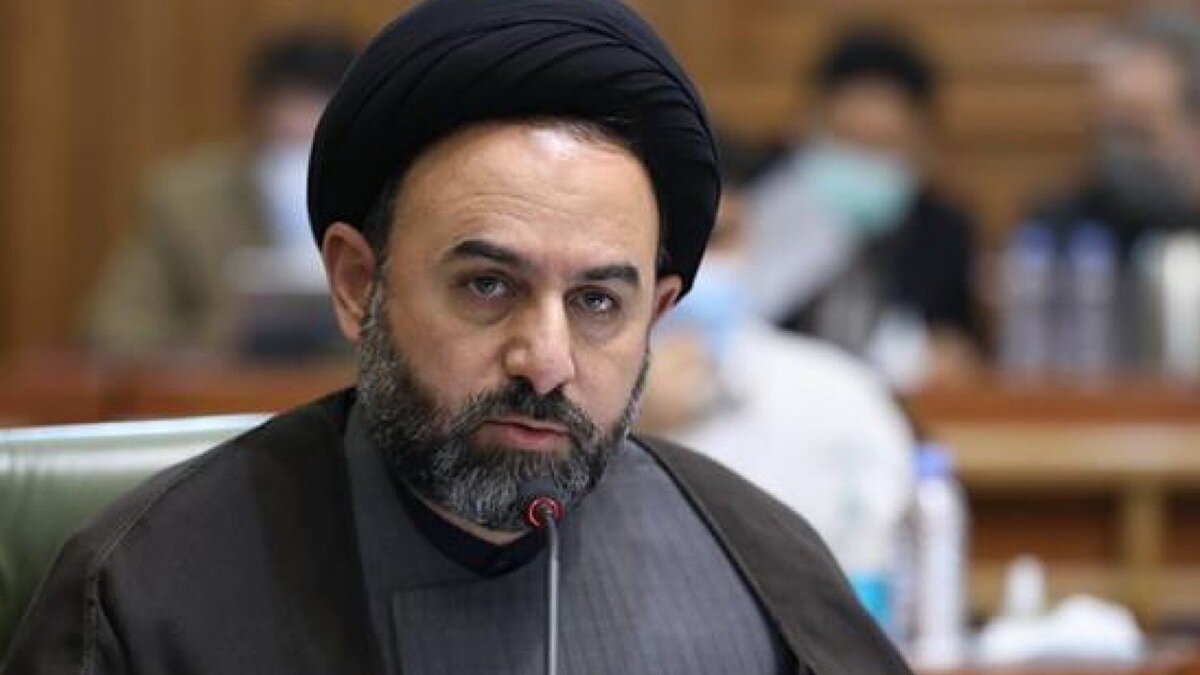 تبریک عضو شورای شهر تهران درپی انتصاب سومین رهبر انقلاب
