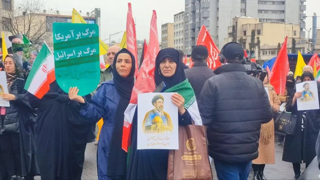 برگزاری مراسم روز جهانی قدس در چهاردهمین روز تحمیل جنگ به ایران/ فیلم  عکس