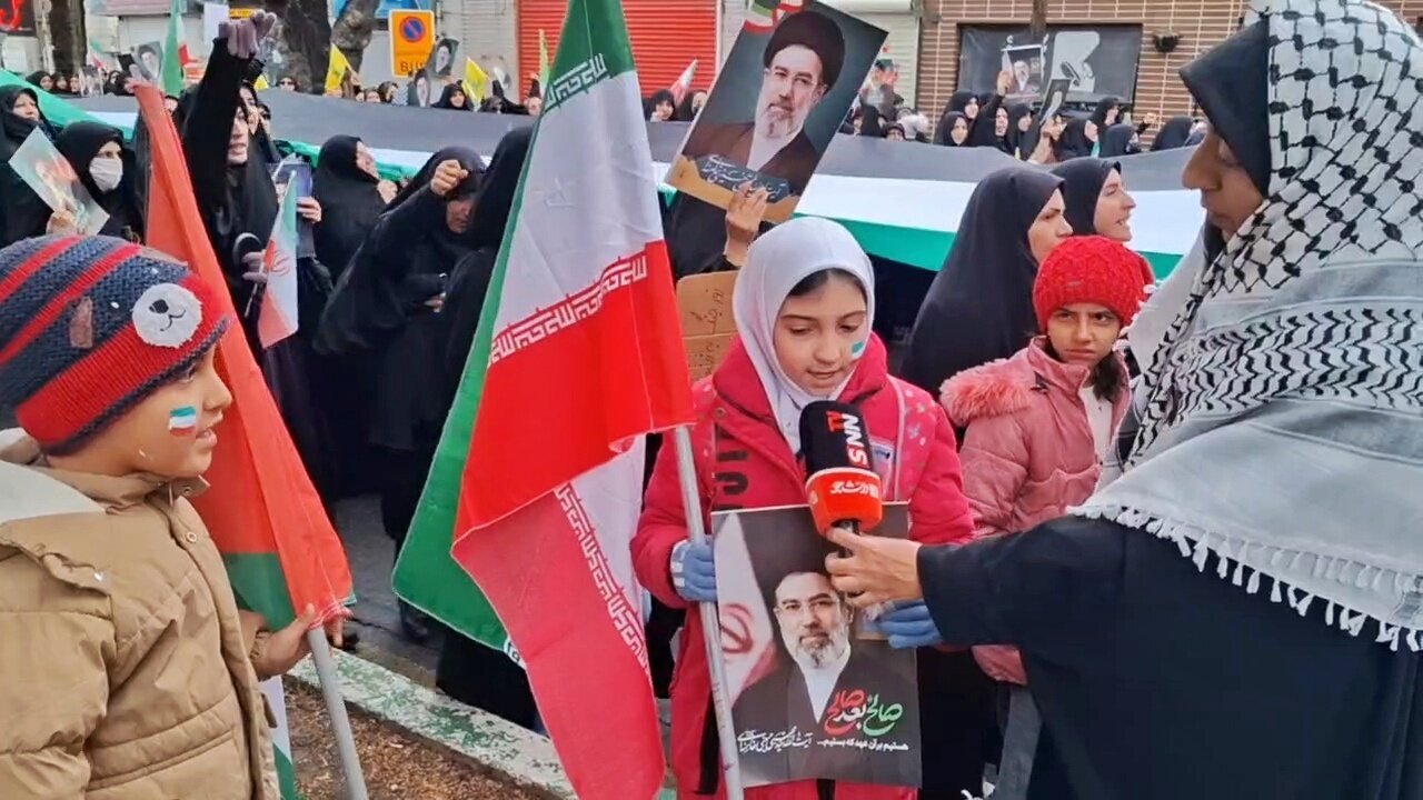 حضور کودکان شهرکردی در راهپیمایی روز قدس به یاد فرشته‌های میناب +فیلم