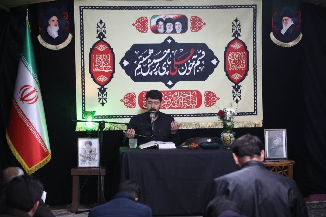 سومین شب از لیالی پرفضیلت قدردر سمنان به روایت تصاویر