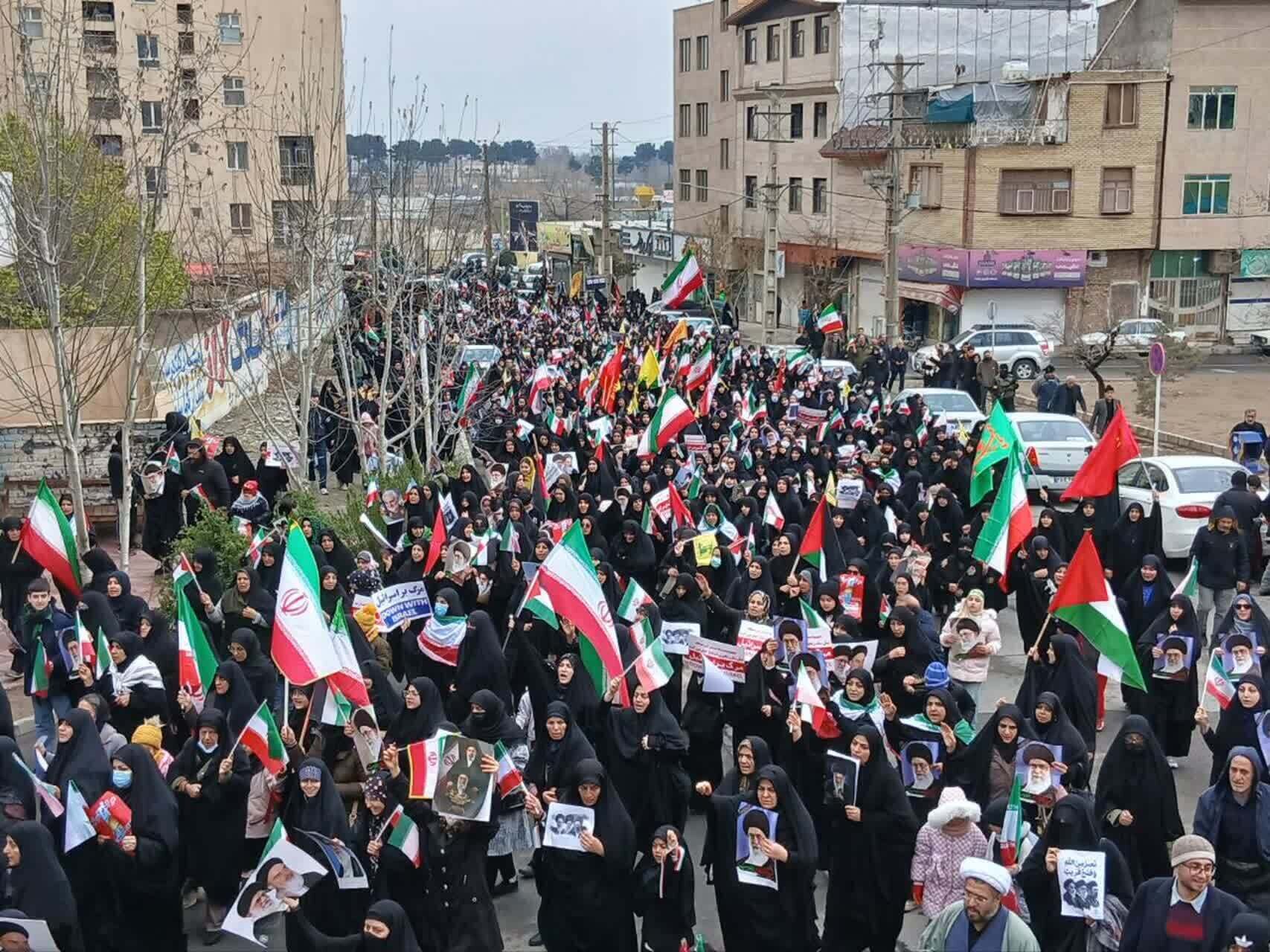 تجلی وحدت در جنوب کرج / حماسه حضور مردم و مسئولان محمدشهر در روز جهانی قدس + تصاویر