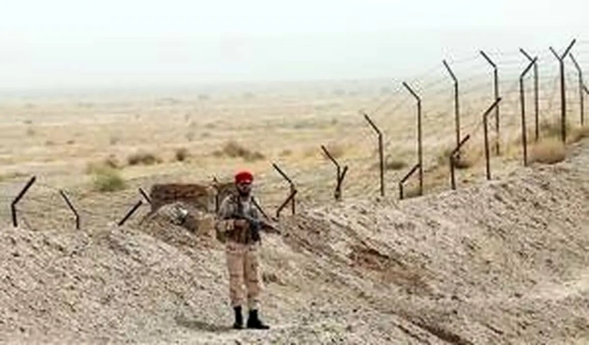 لحظات باورنکردنی از تعویض شیفت نیروهای نظامی ایران در سرمای ۳۰- درجه + فیلم