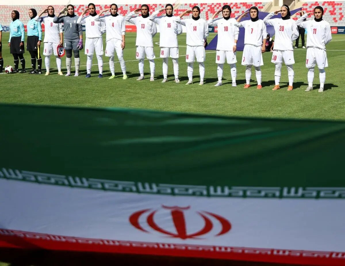 بازگشت بانوان فوتبالیست به کشور؛ نماد هویت ملی ایرانی