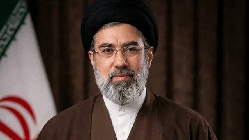 پیام رهبر معظم انقلاب در پی شهادت وزیر اطلاعات: باید امنیت از دشمنان داخلی و خارجی سلب و به عموم هموطنان ارزانی شود