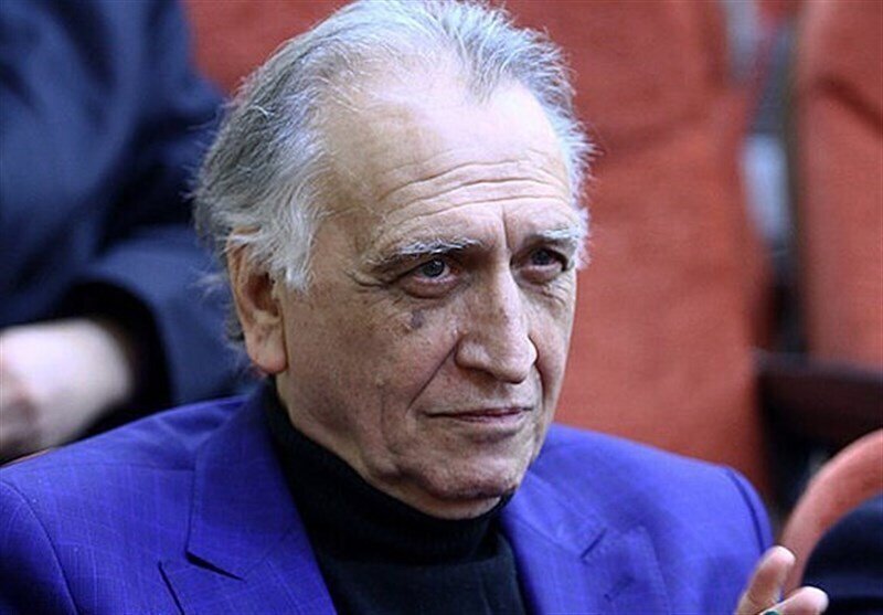 احمد نجفی: چرا برخی که زمانی در مرکز توجه بودند، حالا سکوت کردهاند؟