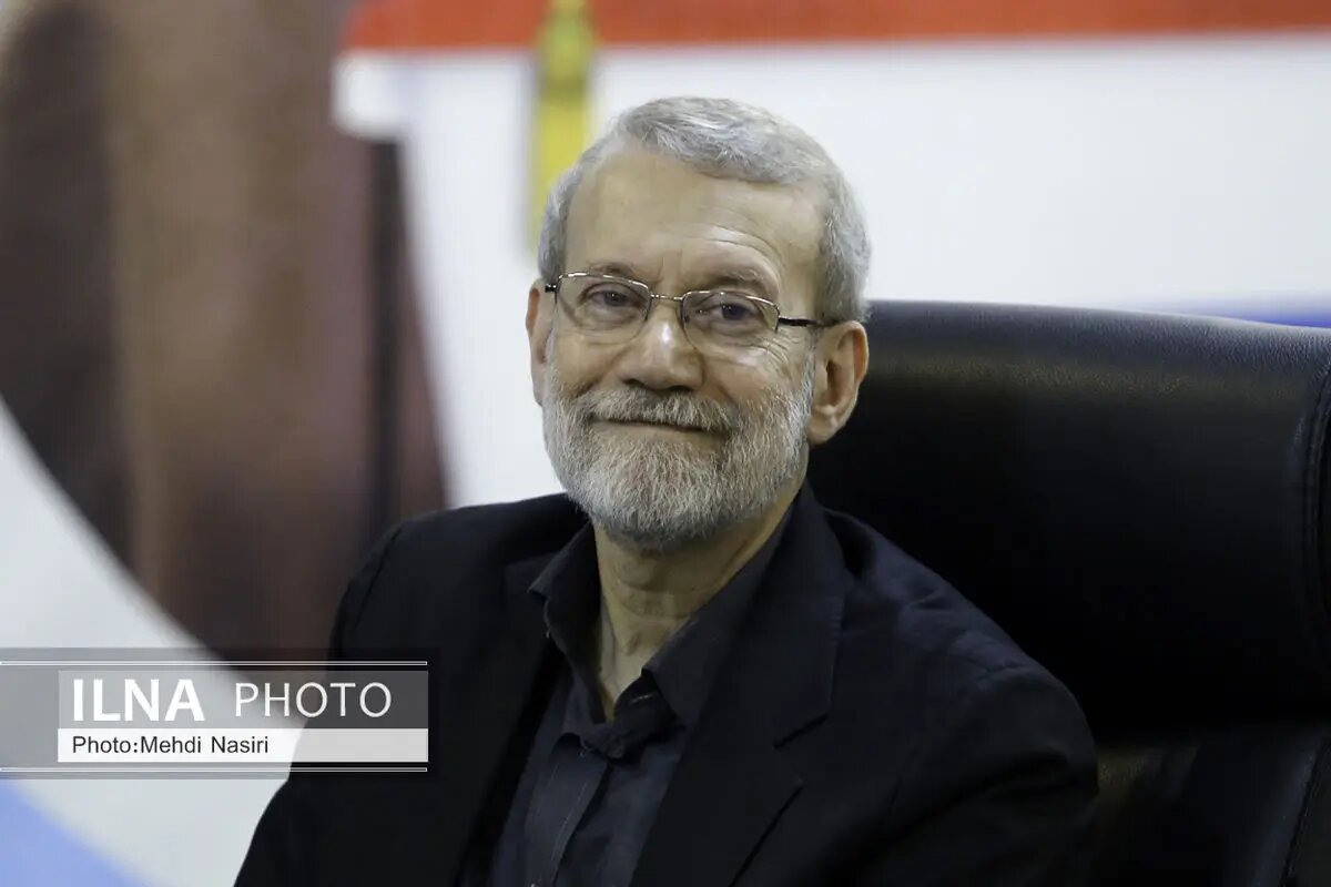 پیام قدردانی خانواده شهید لاریجانی از حضور مردم در مراسم تشییع این شهید و فرزندش