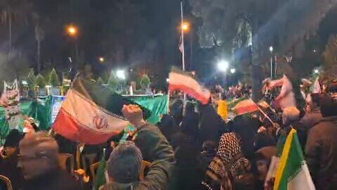 شکوه عاشورایی در جهرم؛ فریاد رسای «هیهات من الذله» در بیست و ششمین قرار شبانه طنینانداز شد