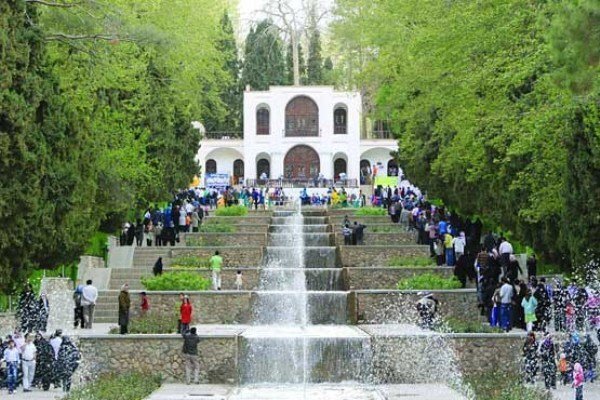 باغ شاهزاده ماهان رتبه اول بازدید‌های نوروزی کشور شد