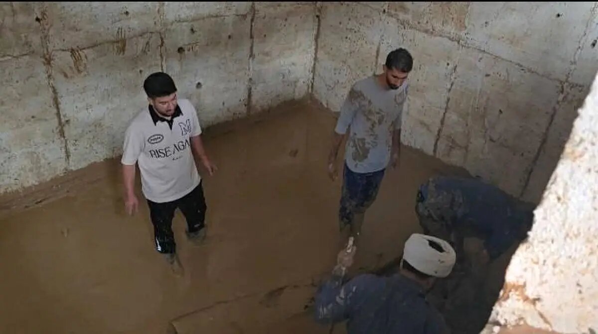 اقدام انساندوستانه بازیکن نفت برای مردم سیلزده اندیمشک