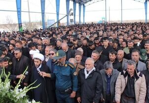 پیکر مطهر شهید علی اکبر خوافی در میان جلگه آرام گرفت