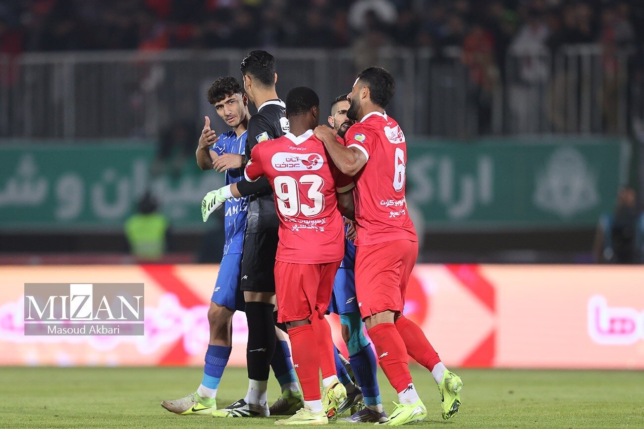پرسپولیس در پی معجزه/ تلاش بیوقفه سرخها برای بازگشت به جاده آسیا