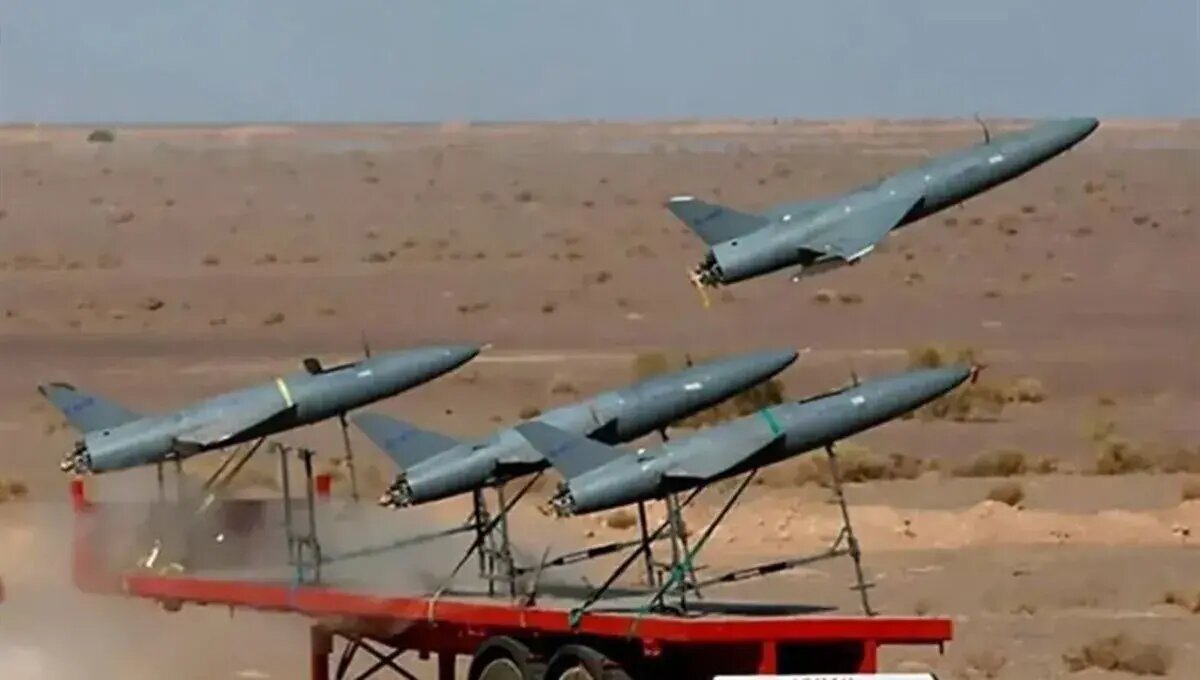 کویت: پدافند هوایی در حال رهگیری حملات موشکی و پهپادی است