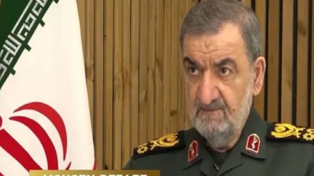 سرلشکر رضایی: محاصره را خواهیم شکست