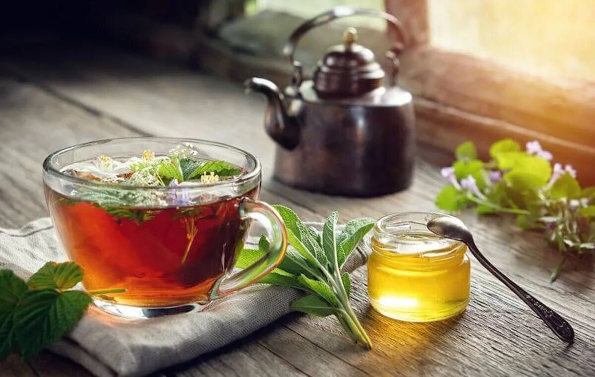 دمنوش‌هایی برای کاهش درد پریود
