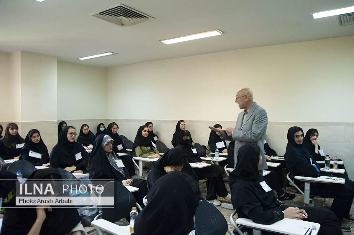 آزمون سراسری ۲۹ و ۳۰ مرداد برگزار میشود