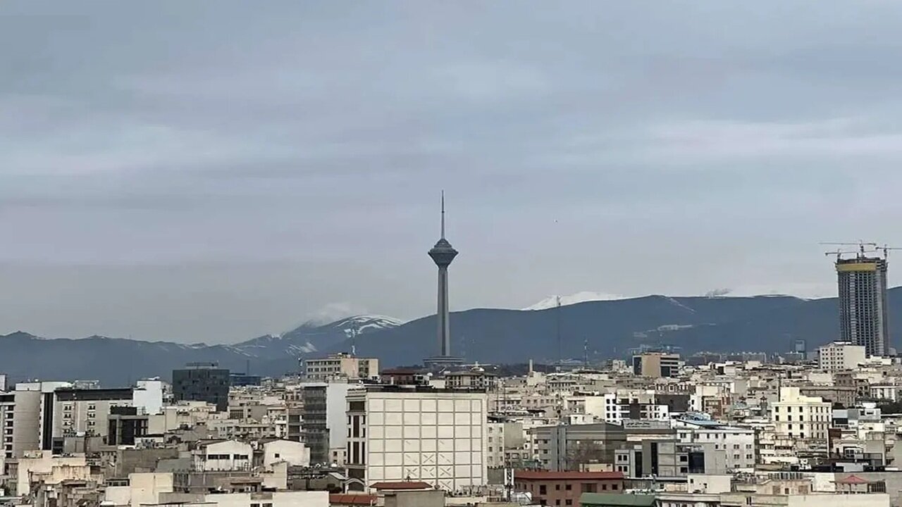 هوای تهران در آستانه وضعیت ناسالم