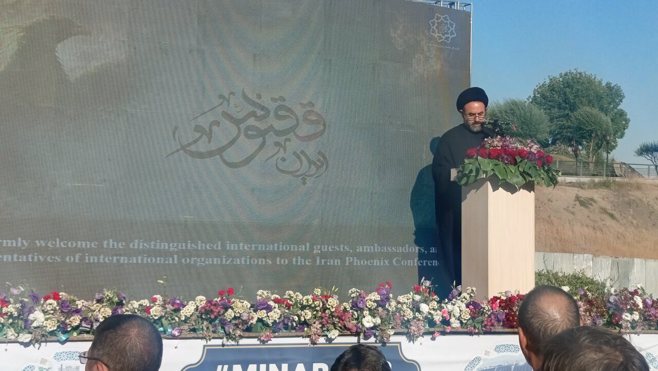 آقامیری: دشمن میخواهد آب، هوا و خاک ایران را به مرگ بکشاند