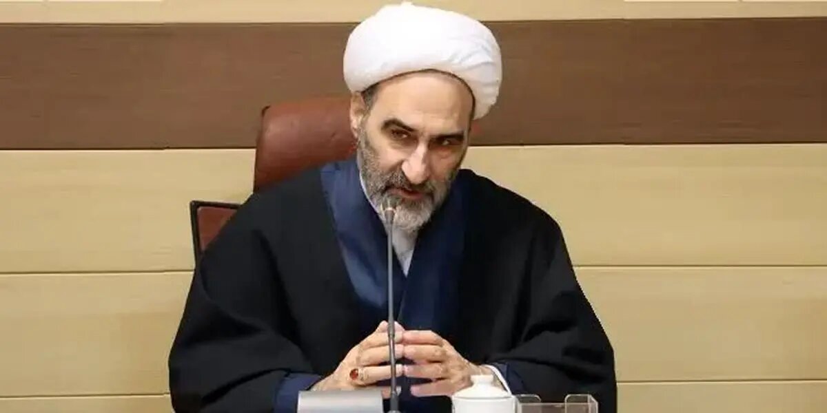 علوم انسانی باید «عینک فهم قرآن» باشند، نه رقیب آن/ رد قاطع تطبیقهای سطحی علوم تجربی بر آیات وحی