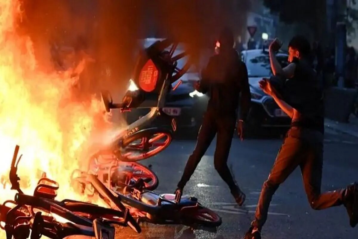 بازداشت ۴۱۶ نفر در ناآرامیهای فرانسه پس از پیروزی پاریسنژرمن
