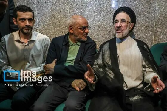 تصاویر / مراسم ترحیم خواهر سیدمحمد خاتمی