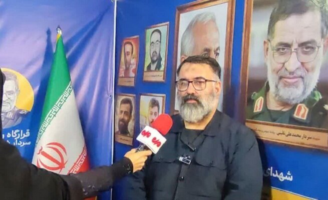 جنگ ترکیبی دشمن نیازمند حضور پررنگ مردم در عرصههای مختلف است