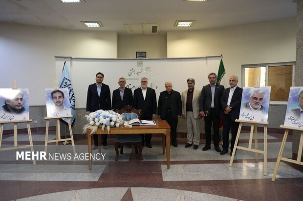 ادای احترام استاندار تهران به شهدای هستهای دانشگاه شهید بهشتی