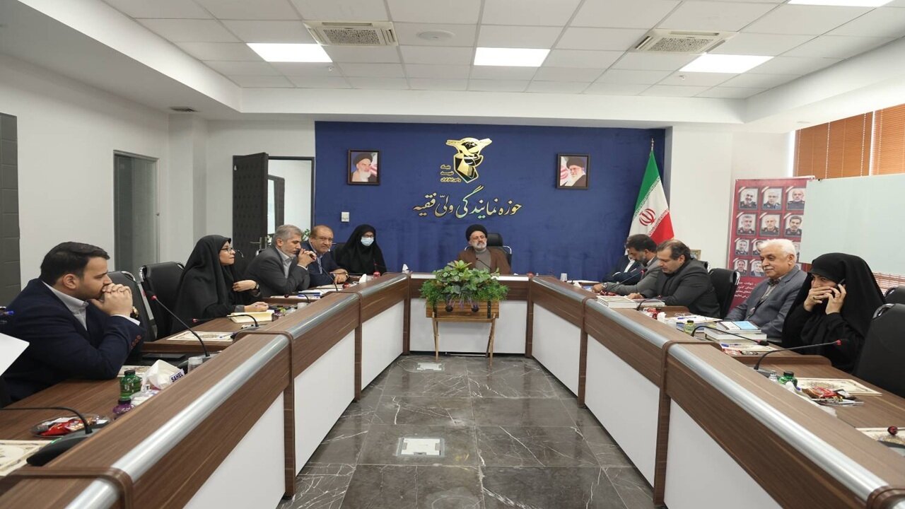 معیشت خانوادههای شهدای «جنگ رمضان» نباید دستخوش روندهای اداری شود