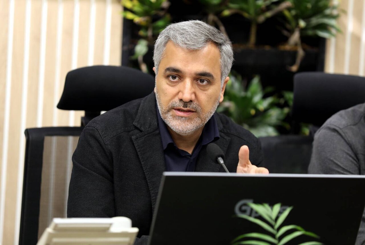 استفاده از فناوریهای نوین در آبیاری فضای سبز