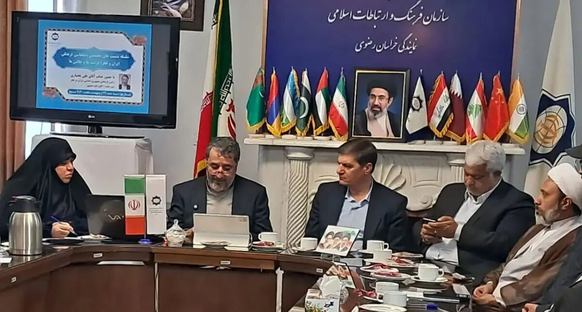 امپراتور رسانهای قطر ۵۰۰ میلیون مخاطب دارد/ سی هزار ایرانی ساکن دوحه