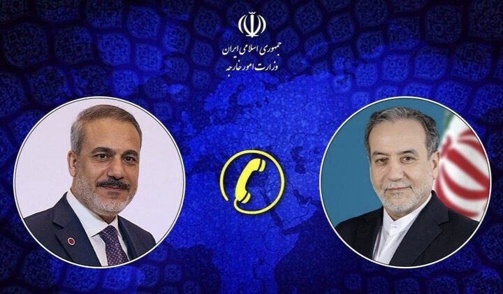 گفتگوی تلفنی وزرای امور خارجه جمهوری اسلامی ایران و ترکیه