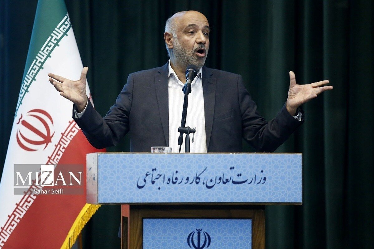 تغییر در مبلغ یارانه‌ها نیازمند بررسی بودجه‌ای/ تخفیف ۱۰ درصدی لبنیات برای دارندگان کالابرگ نهایی شد