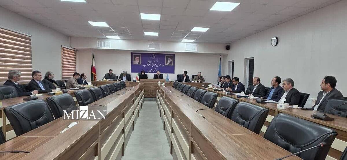 دادستان مرکز استان زنجان: محتکران و گرانفروشان در انتظار برخورد قاطع و بازدارنده باشند